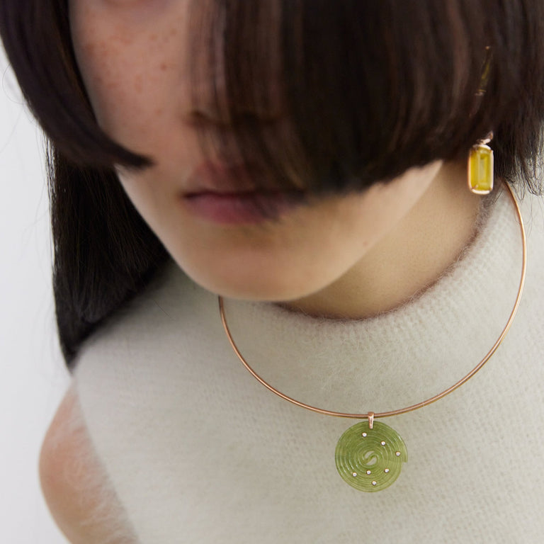 Licorice Choker Stoned – Rose Gold Peridot Licorice Choker Stoned – Rose Gold Peridot