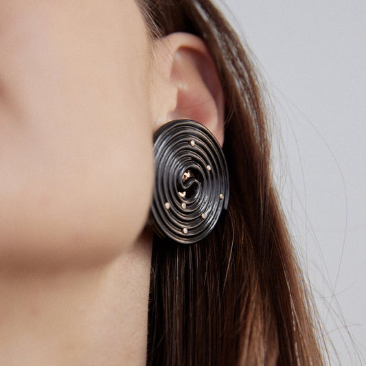 Licorice-ear-clips-stoned-onyx-with-rose-gold-and-diamond