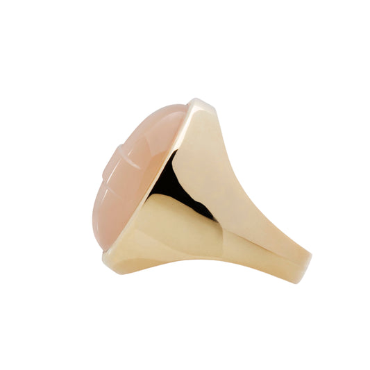 Lollipop-ring-yellow-gold-with-orange-moonstone