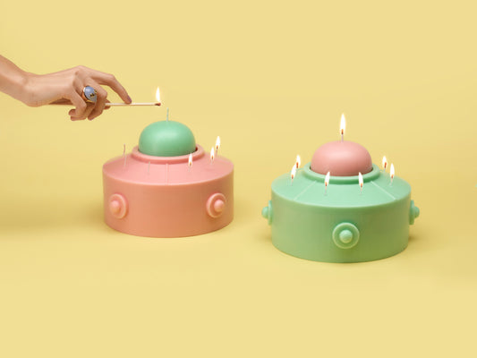 Exclusive-collaboration-UFO-candle-alien-green
