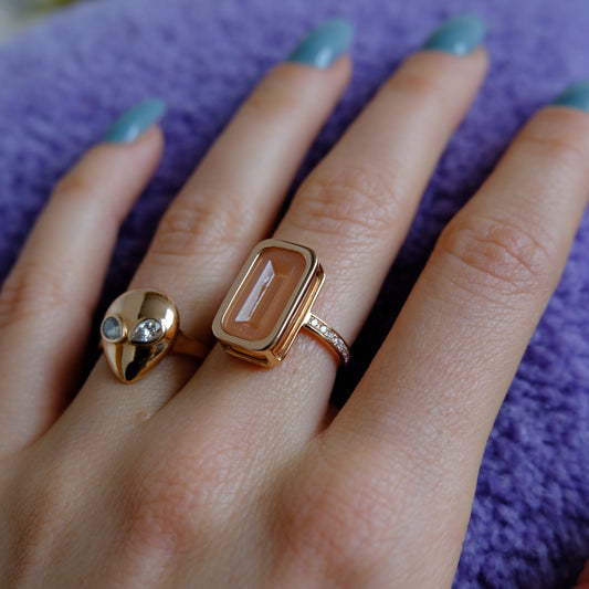 Pfefferminz-ring-orange-stoned-rose-gold-with-orange-moonstone-and-diamond
