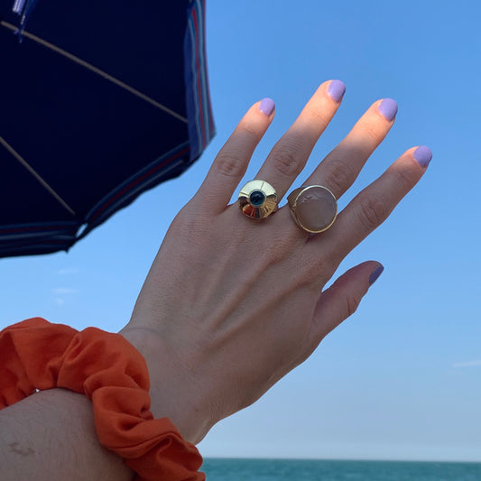 Micro-UFO-ring-yellow-gold-with-blue-tourmaline-and-diamond